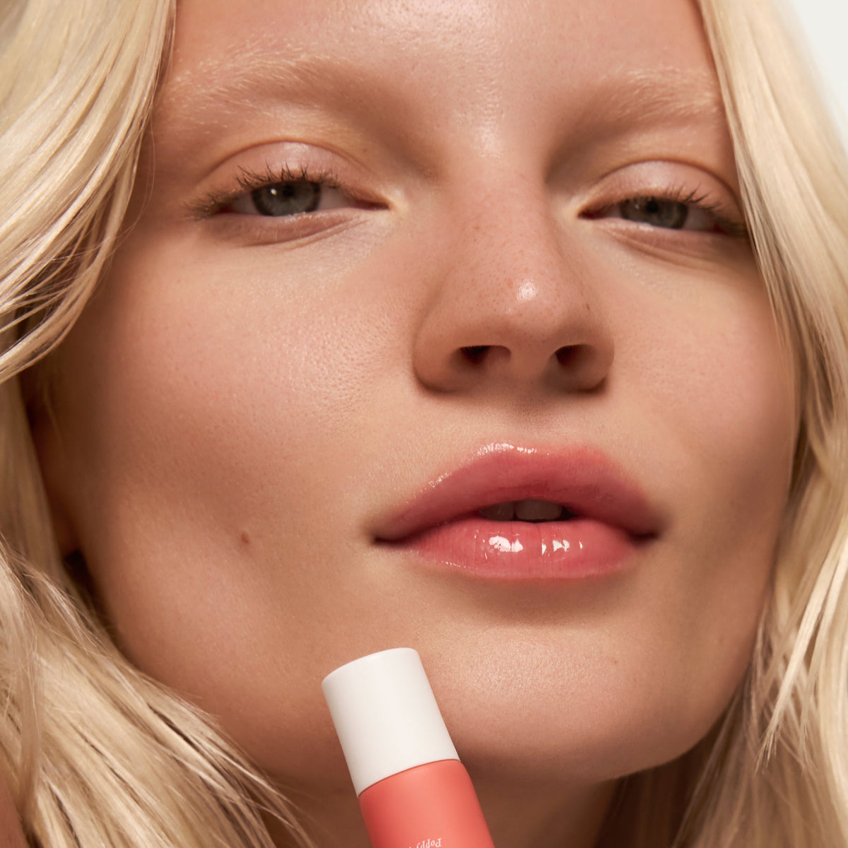 lip-butter-balm-poppy-j4 PDP_LBB-Poppy-1.jpg
